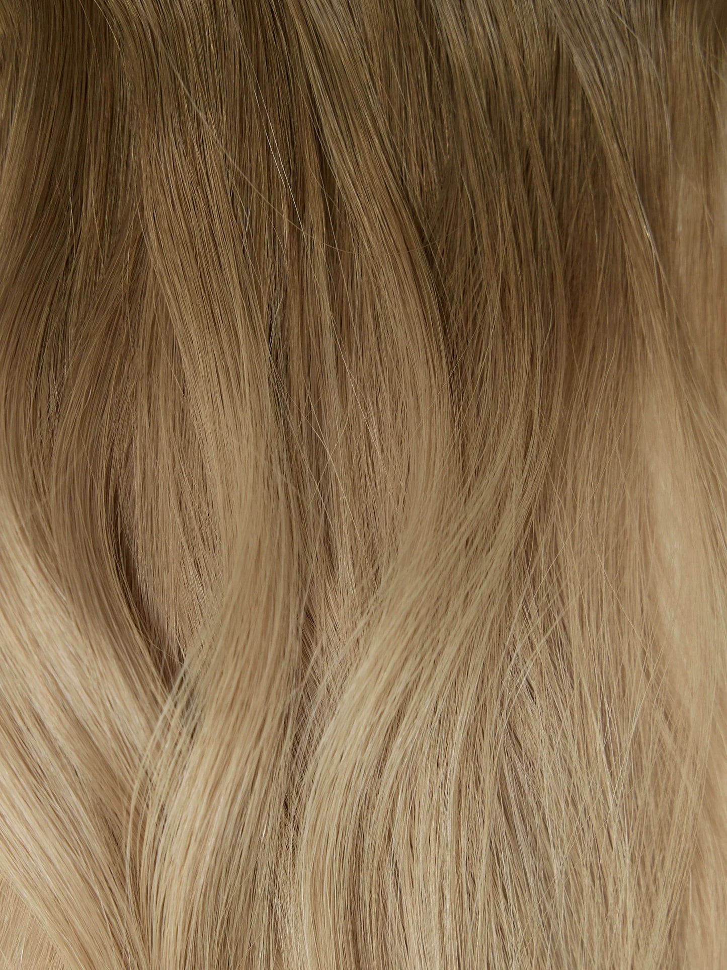 Ombre - Beige Blonde (T2/5A) 20" Keratin Tip (Backorder - Ships Mid Oct)